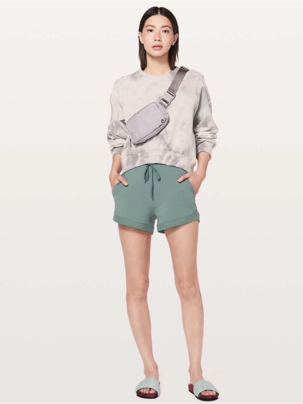 NWOT - Lululemon Sunsetting Short *3"
Juniper | SIZE: 6